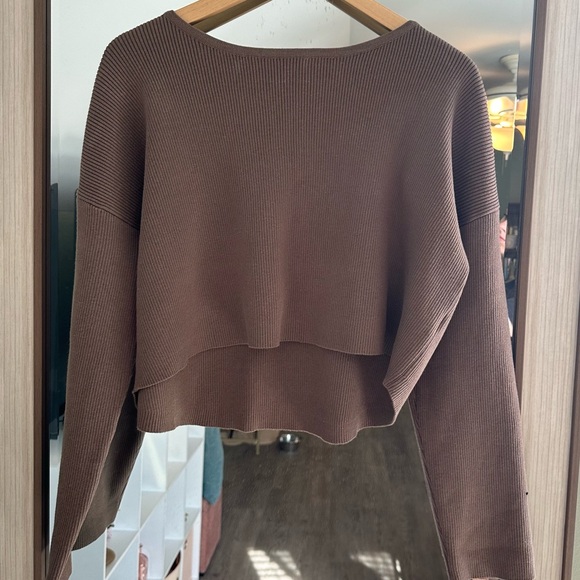 SNDYS REVOLVE Brown Ribbed Sweater Size Small - Picture 2 of 6